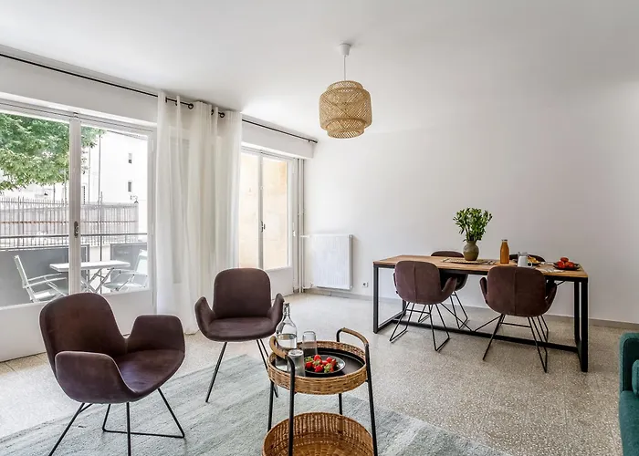 Charmant Appartement Dans Le Panier